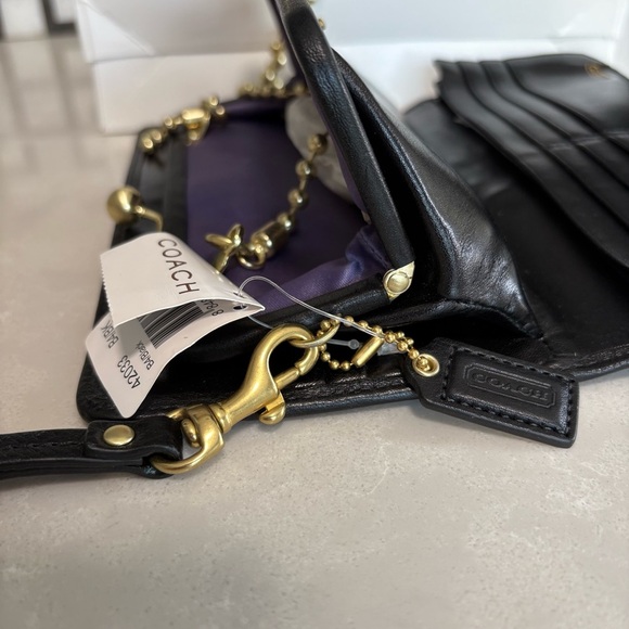 NWT 𝑅𝑎𝑟𝑒 Y2K 𝑉𝑖𝑛𝑡𝑎𝑔𝑒 Coach Limited Edition Amanda Framed Satin Clutch Bag 42033 - Picture 8 of 17